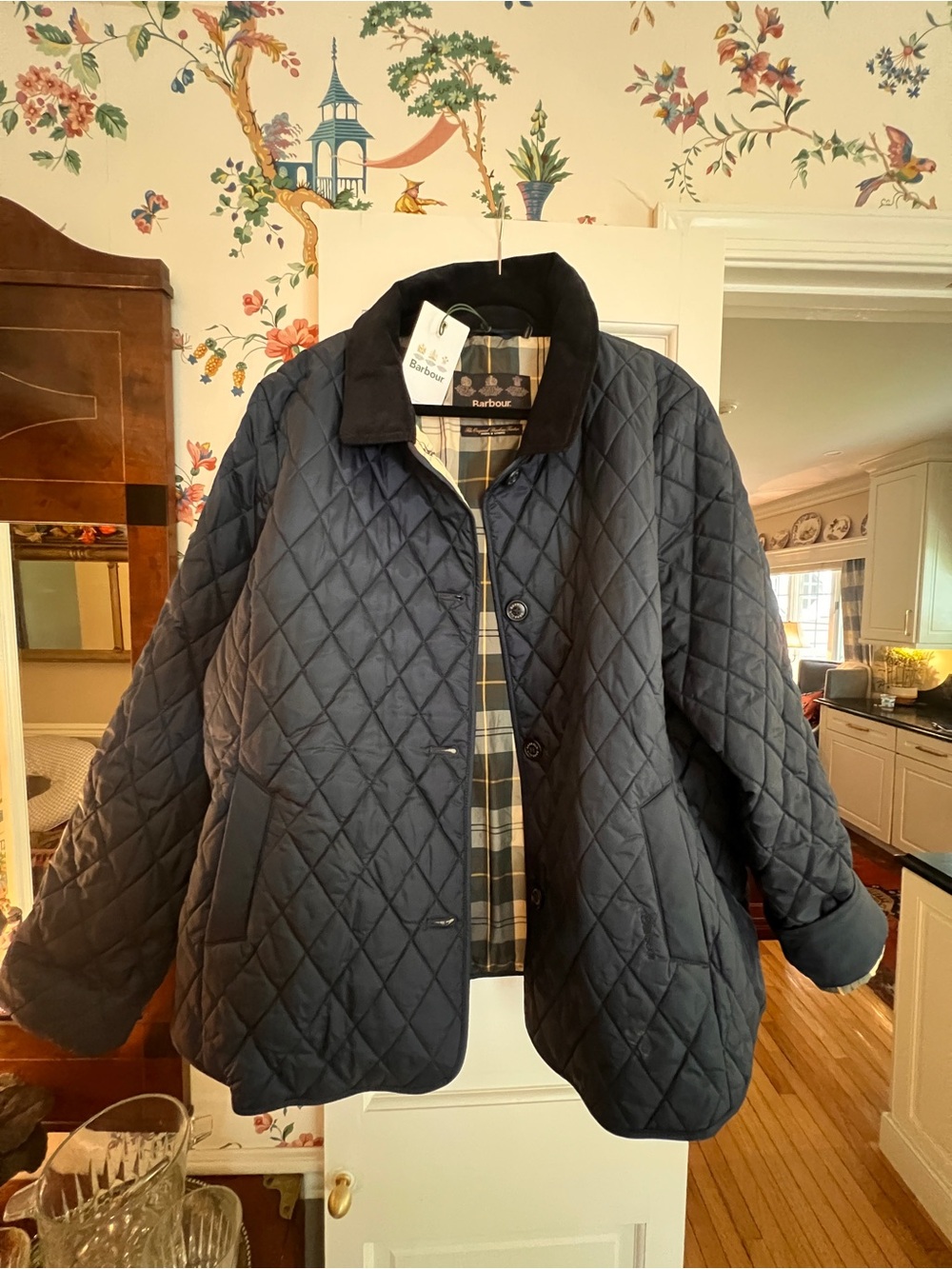 Barbour Navy Diamond-Quilted Puffer Jacket with Black Collar